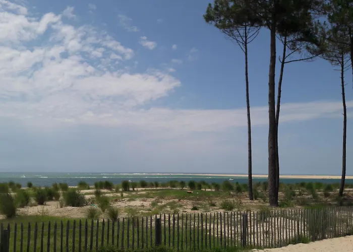 Maison Du Lac Avec Plage Privee